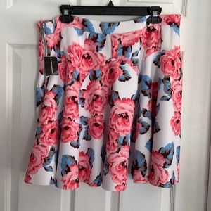 Skirt floral size 16